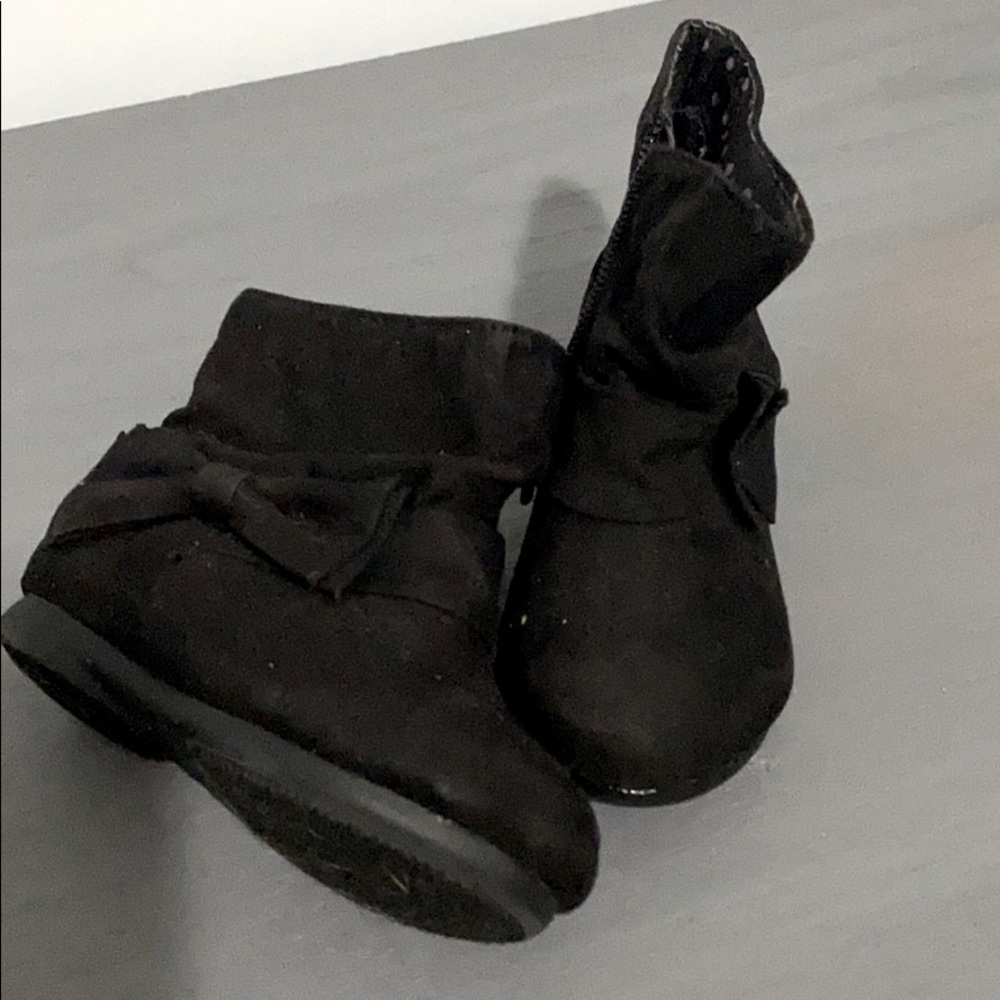 Girls bow boots